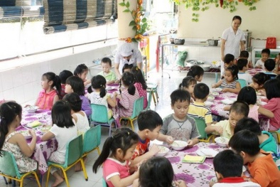 Chưa đến Tết đã lo gửi con